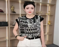 時尚飛飛袖小衫